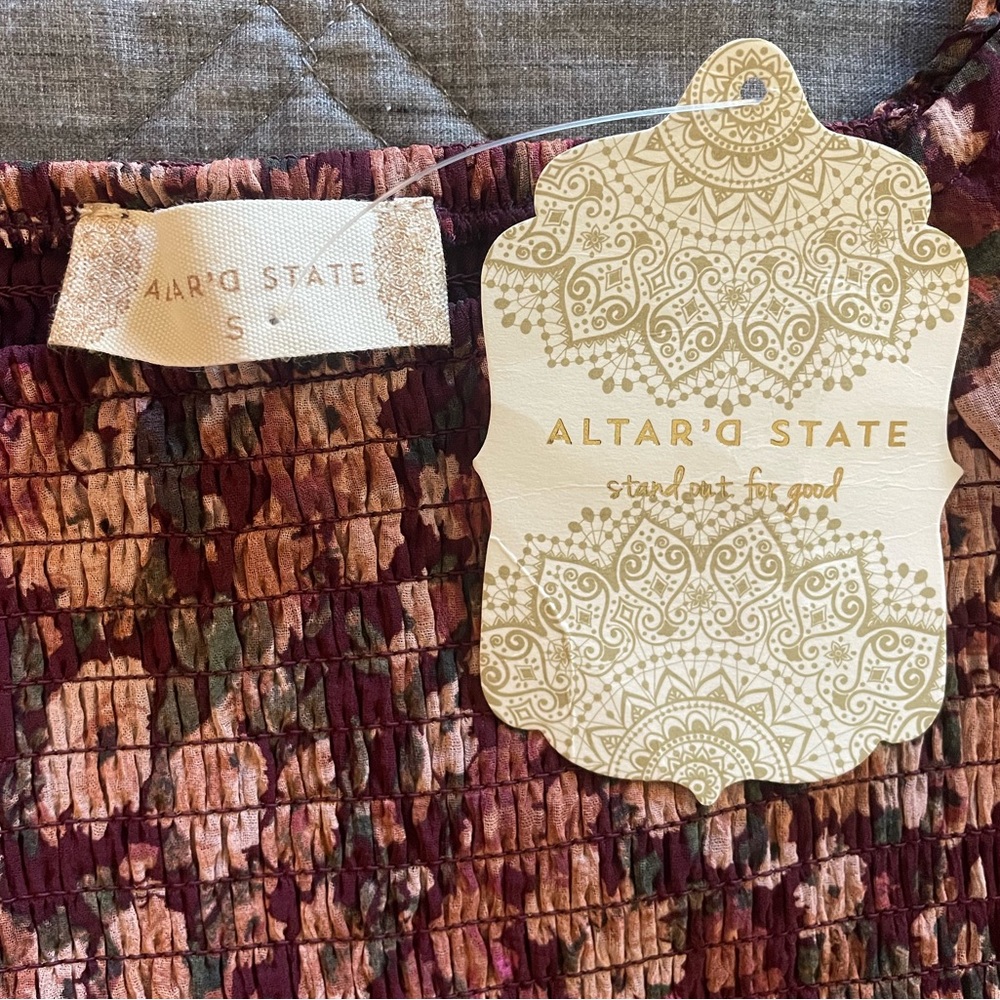 NWT Altar'd State Floral Print Crop Top Short Sleeve, Size Small S - Picture 6 of 7